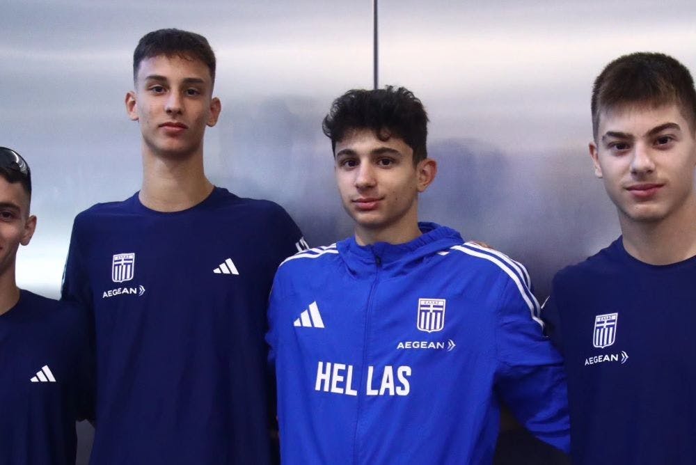 Αισιοδοξία και χαμόγελα στην αναχώρηση της Εθνικής Κ18 για τη Σλοβακία (pics) runbeat.gr